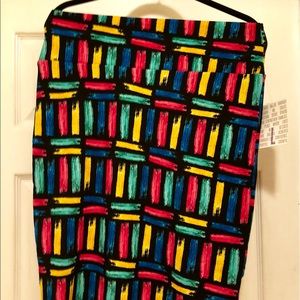 Beautiful LulaRoe Cassie skirt